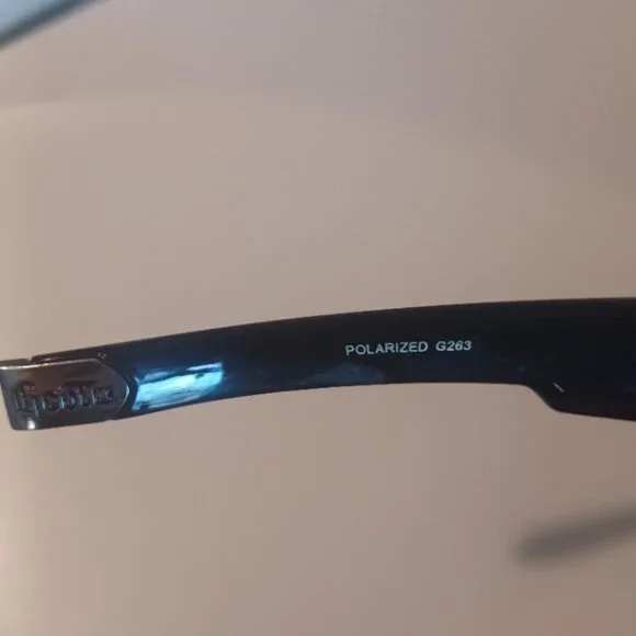 Gothic Punk Skulls Polarized Black Frame Blue Lenses Wrap around Sunglasses - Picture 4 of 6